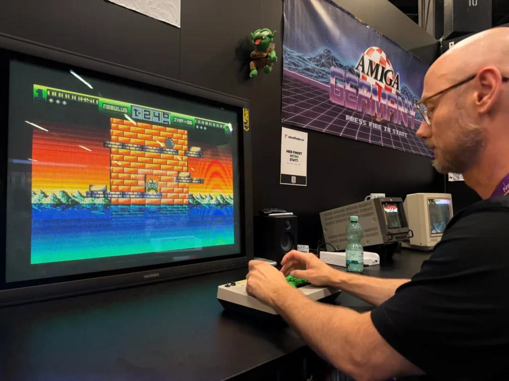 gamescom 2026: Gerd Surey spielt Nebulus